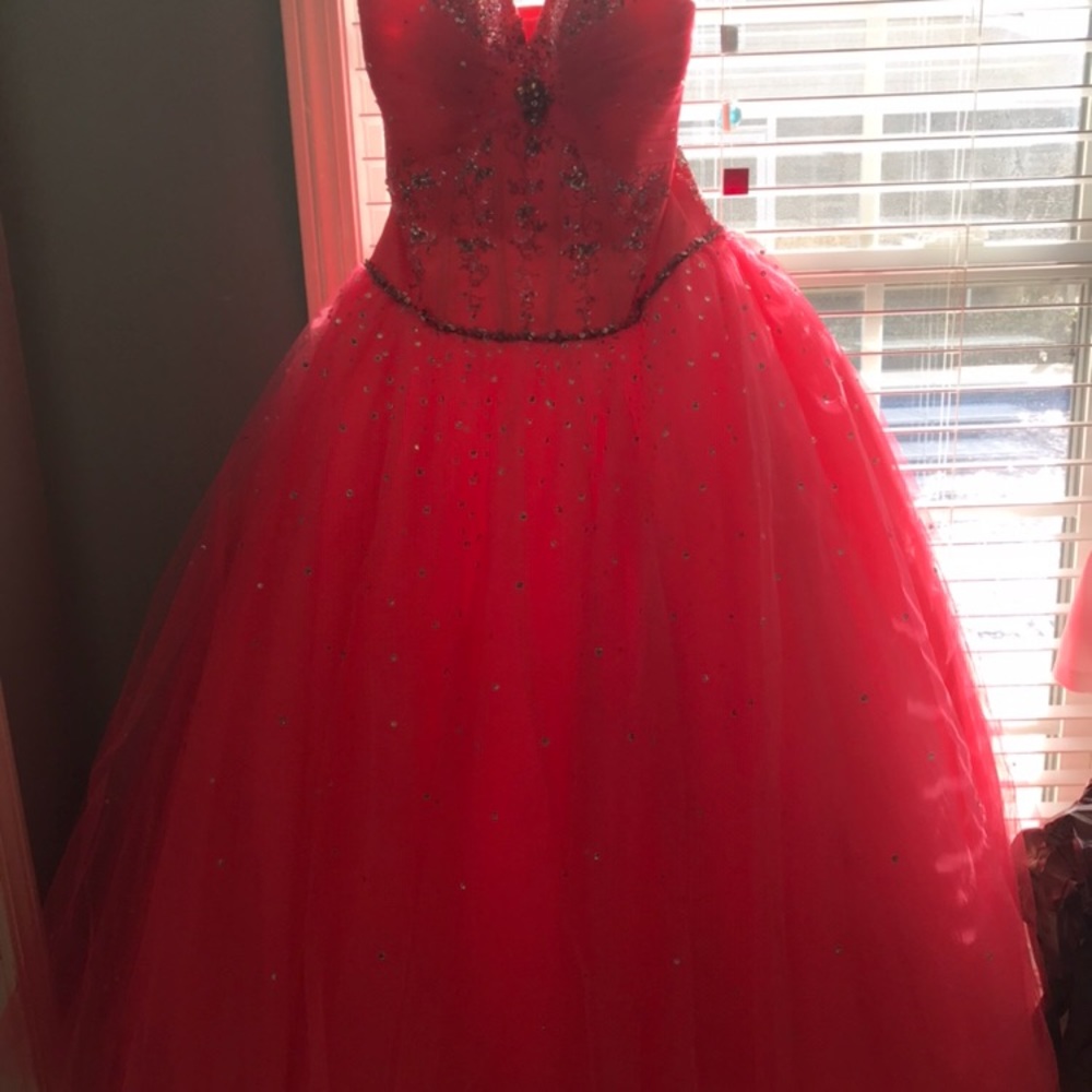 Petite Prom/Pageant Dress - Picture 2 of 8